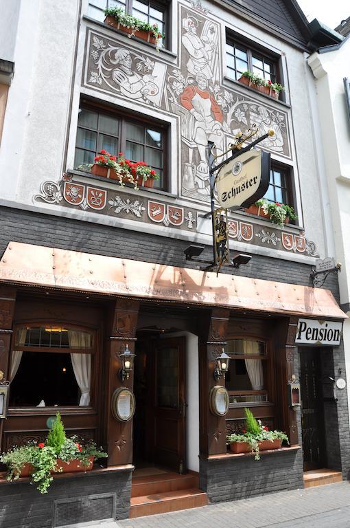 Hotel Gasthof Schuster Und Gaestehaus Rudesheim am Rhein Bagian luar foto